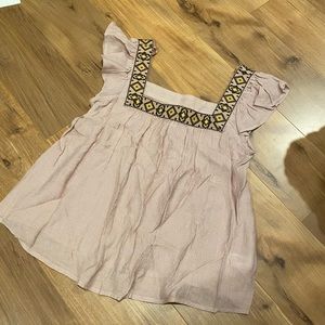 Box neck embroidered top